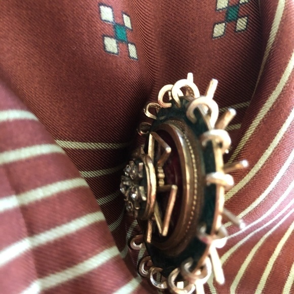 Rare Antique Maltese Cross movable pieces brooch - Picture 3 of 11